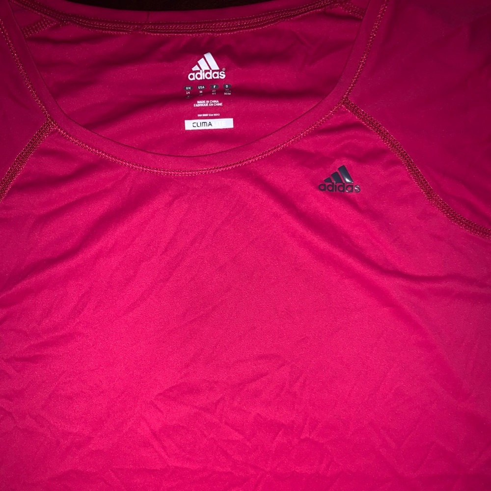 💖 Women’s Adidas Pink Workout Shirt 💖